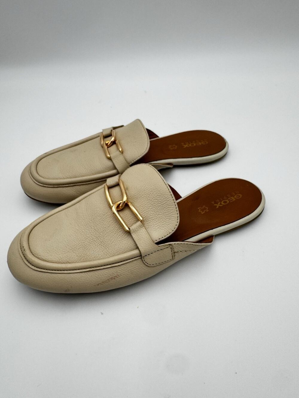 Geox Respira Leather Mule Loafers Beige Gold Hardware Size 38